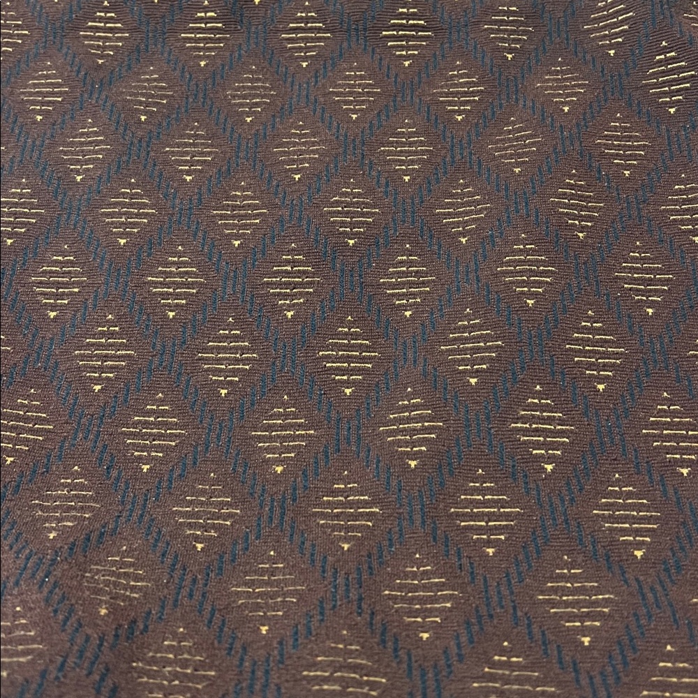 Geometric Patterned Skirt - Picture 4 of 4